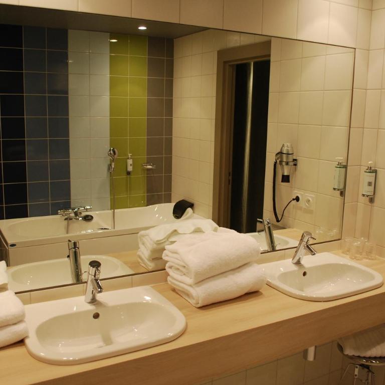Hotel le Cinq Hyper - Centre - Junior Suite - 5