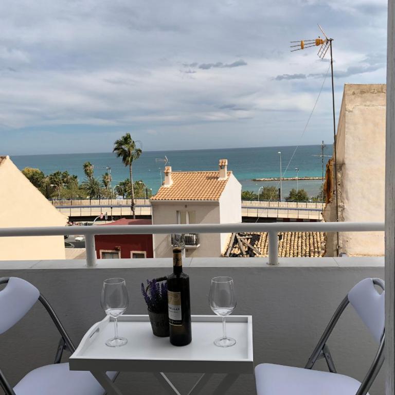 Casa Con Preciosas Vistas A La Playa Del Postiguet - Apartment - 29