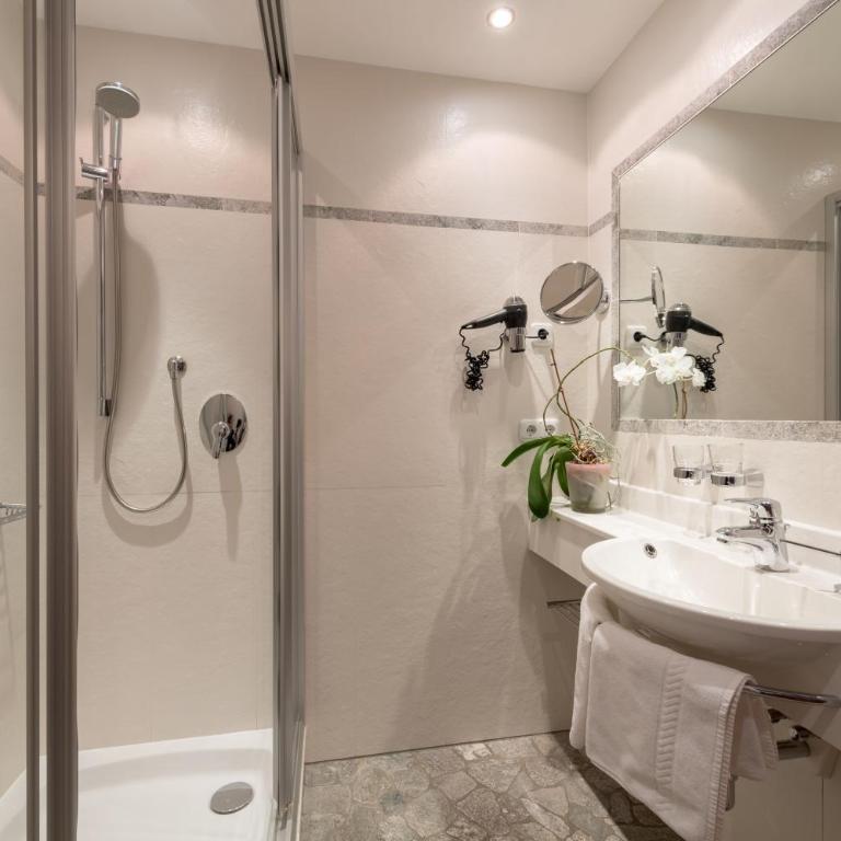 Gröbl-Alm - Doppelzimmer Nord - 7