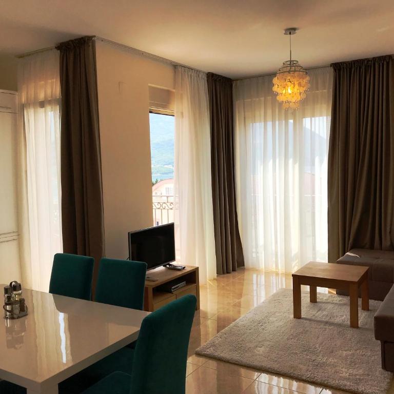 Viola Di Mare Apartments - Two-Bedroom Apartment - 14