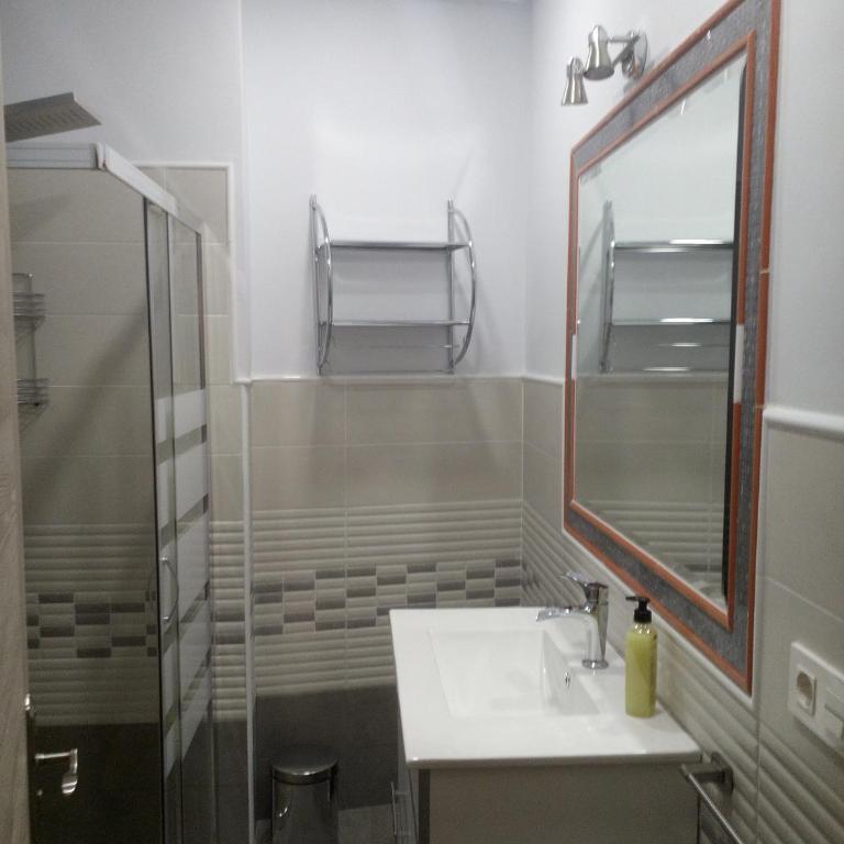 Apartamentos Corazón del Húmedo - Apartamento Estudio - 10