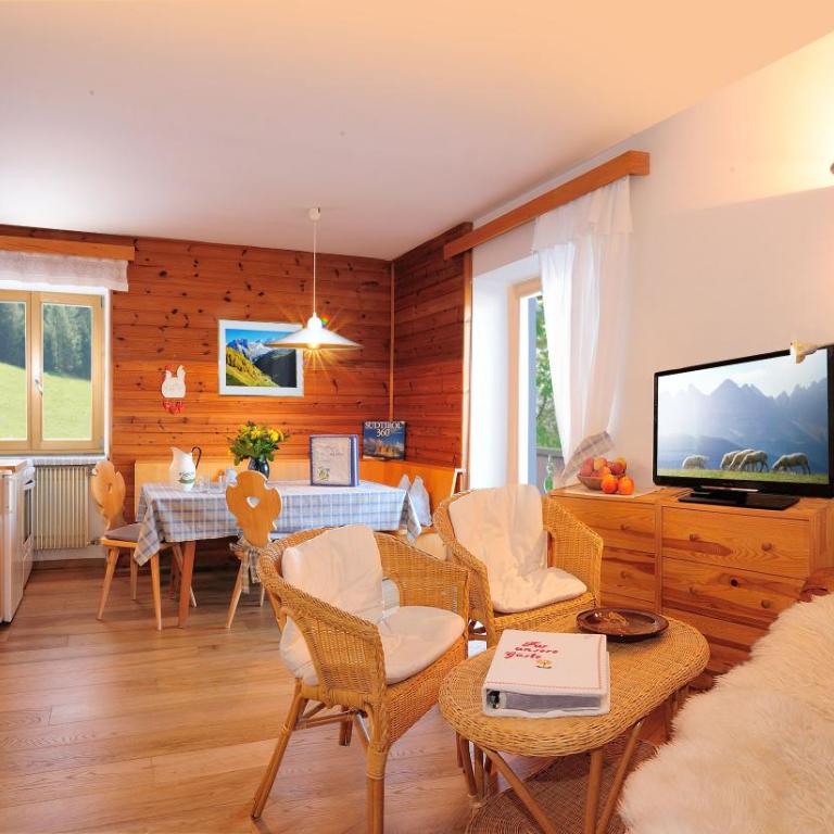 Gemangerhof - Two-Bedroom Apartment - 12