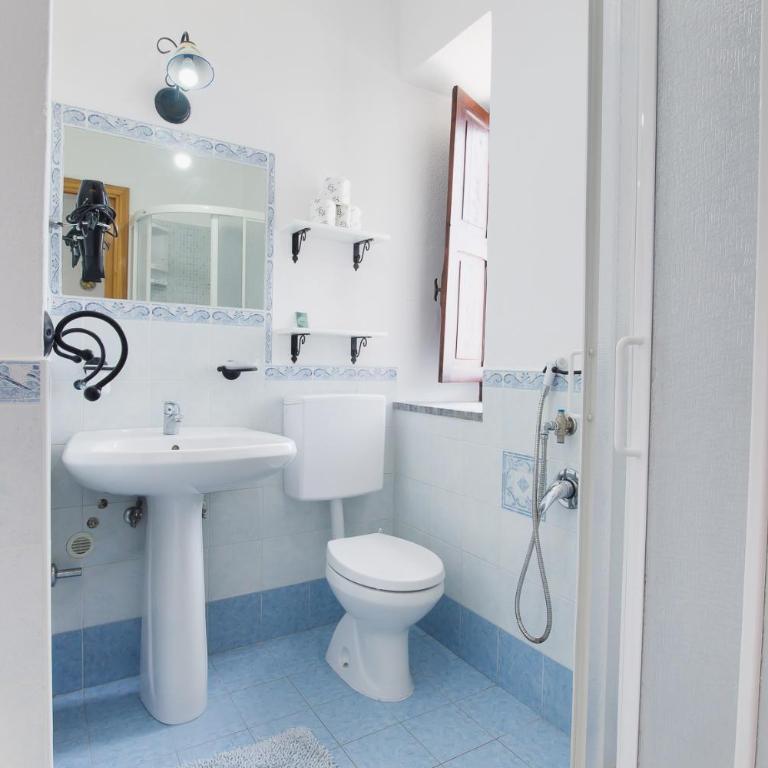 Lo Nardo Accommodation - Studio (3 Adults) - 13