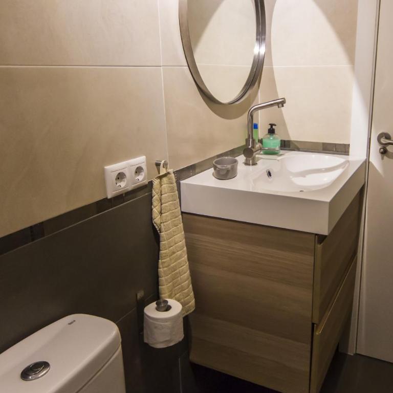 Apartamentos Málaga Picasso - Estudio Estándar - 9