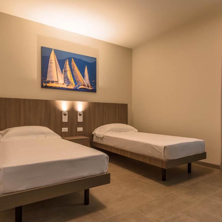 Le Torri Del Garda FamilySPA Resort - Suite Familiare Grand (2 Adulti + 4 Bambini) - 4
