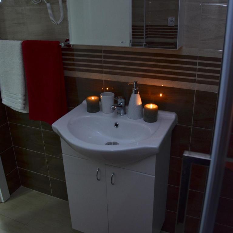 Kruna apartmani - Deluks Apartman - 11
