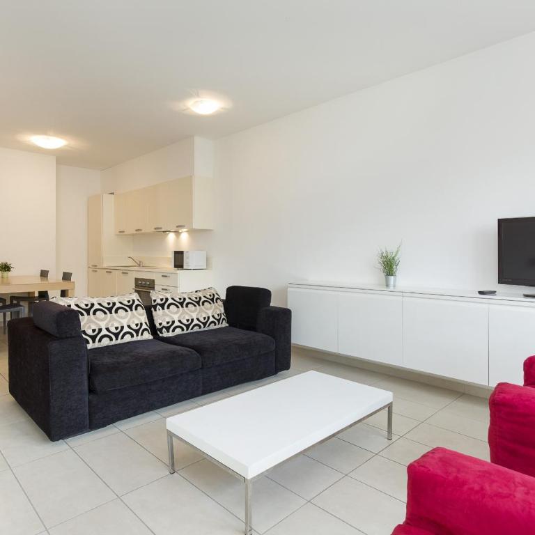 Prestige Apartments by Quokka 360 - Spacious Flats with Private Terraces - Prestige Du Lac 34 - 1