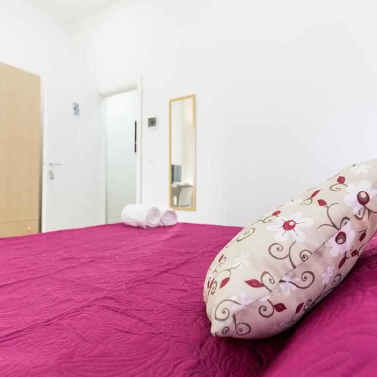 La Casa del Barocco - Camera Matrimoniale con Bagno Privato Esterno - 13