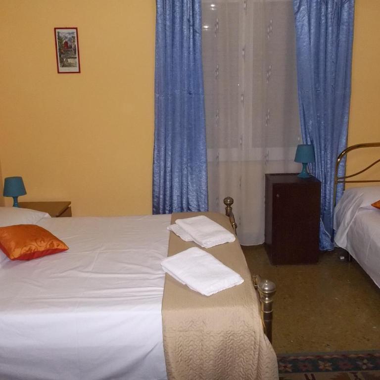 Victoria - Double or Twin Room - 2