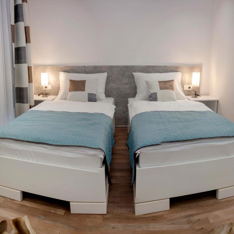 Villa Onix - Deluxe Twin Room - 11