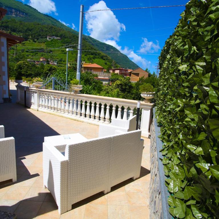 B&B Villa Catiè - Camera Standard Matrimoniale/Doppia con Letti Singoli con Balcone - 6