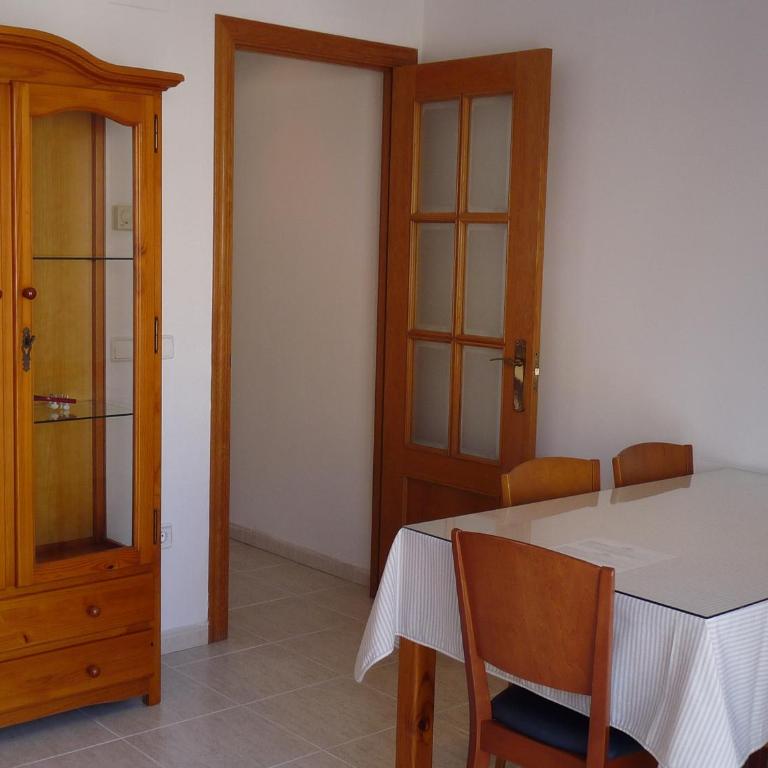 Apartaments Tropic - Two-Bedroom Apartment with Side Sea View (4-5 Adults) - 7