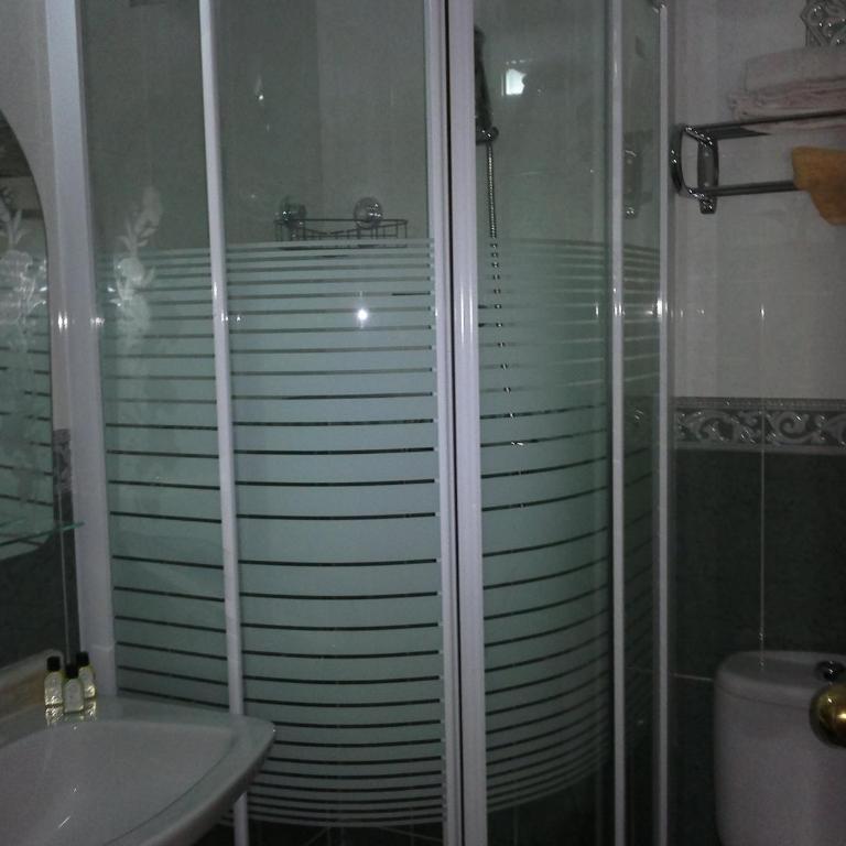 Hotel Libertador - Double Room - 7