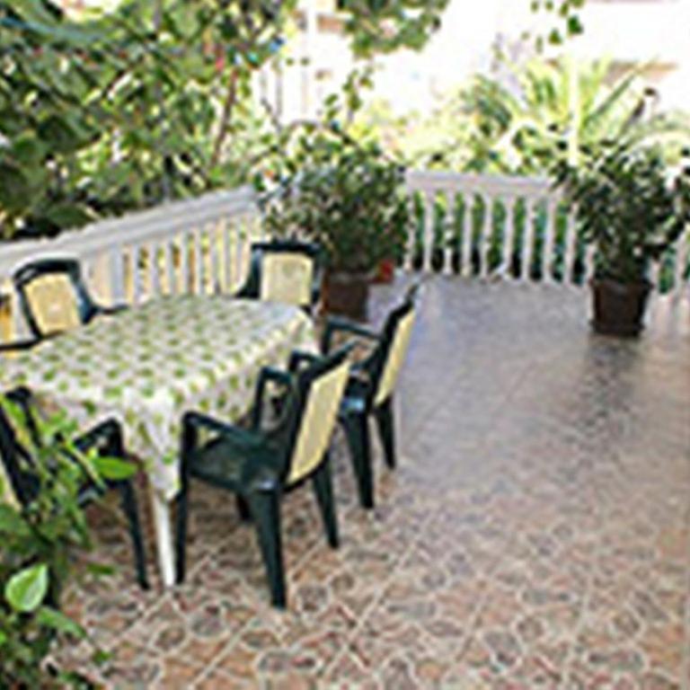 Apartments Ratković - Apartman sa 2 Spavaće Sobe i Terasom (6 Odraslih Osoba) - 20