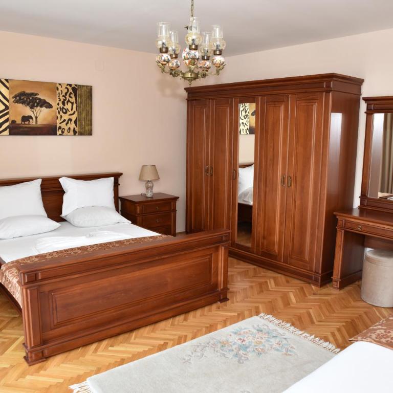 Guest House Evropa - Economy Četvorokrevetna Soba - 7