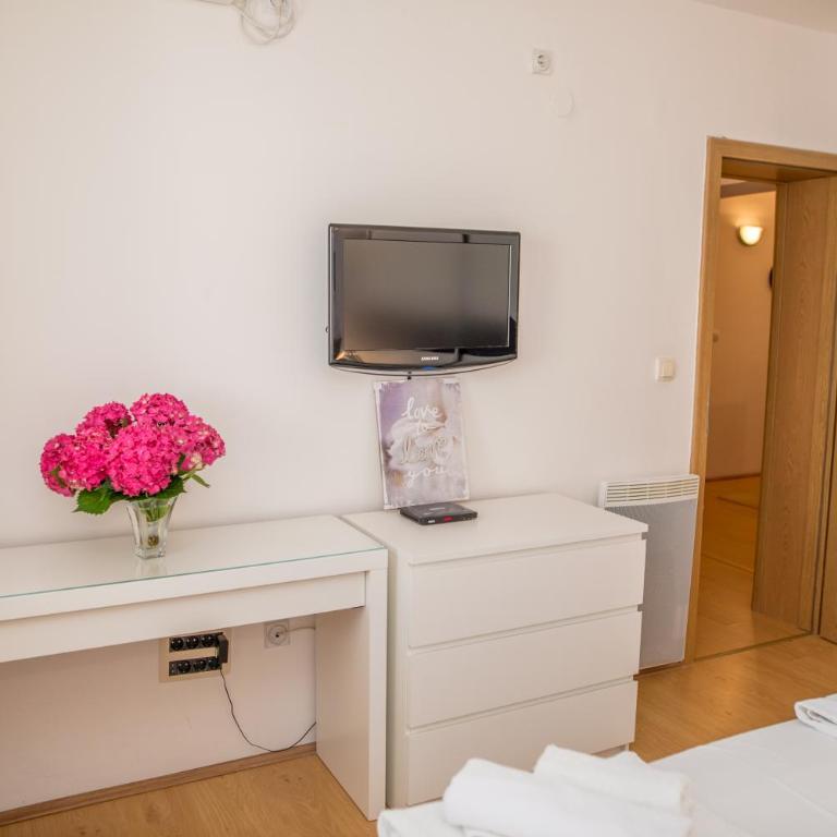 Apartman Zenta - Two-Bedroom Apartment - 8