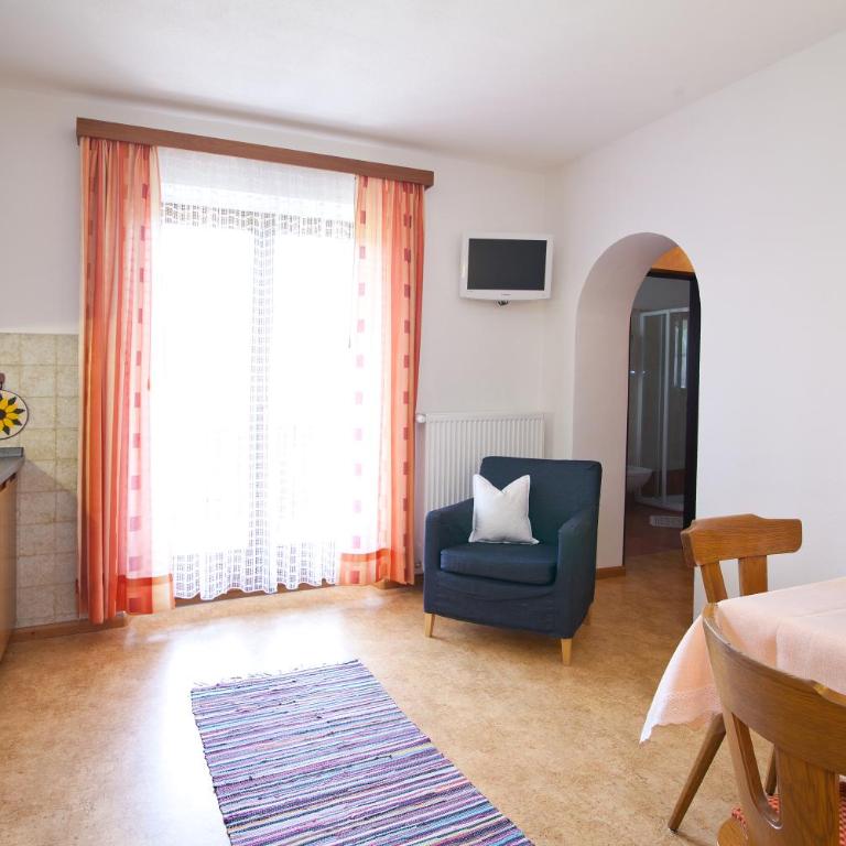 Landhof - Appartamento con 1 Camera da Letto e Balcone - 3