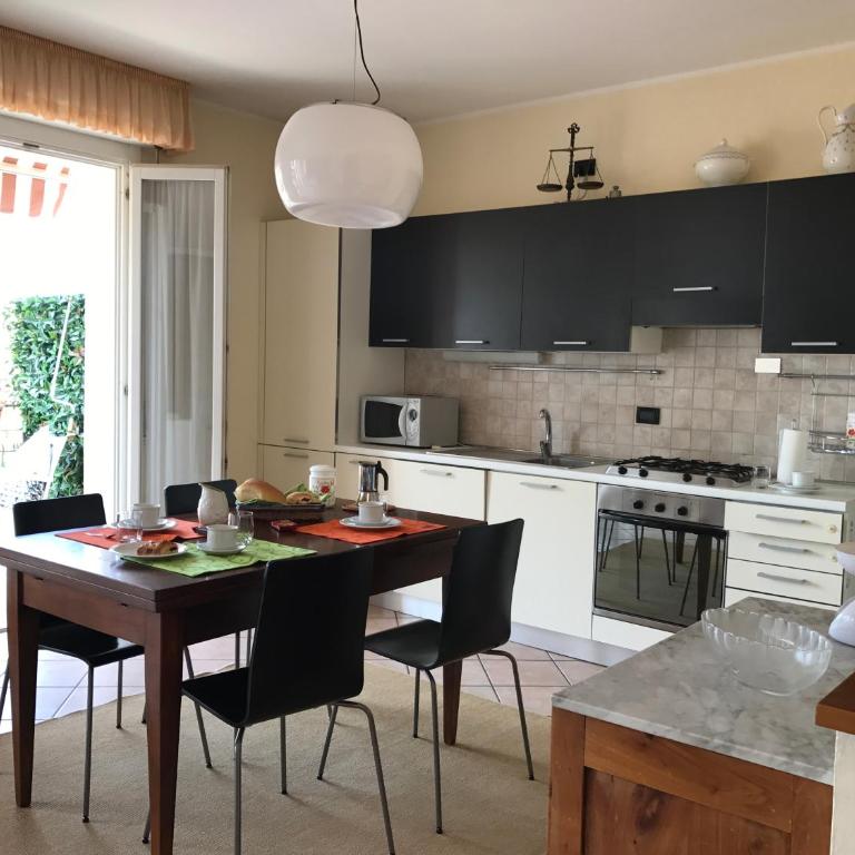 Suite Francy Panorama LAKE VIEW - Appartamento Deluxe con 2 Camere da Letto e Balcone - 8