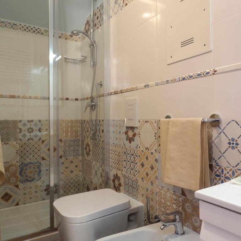 Ai Pesci Room Rental - Deluxe Doppelzimmer mit Balkon und Meerblick - 13