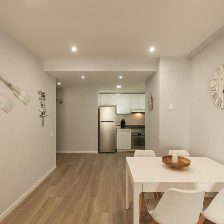 Lets Holidays POOL APARTMENT NEAR BEACH 3 - Apartamento con vistas a la piscina - 12