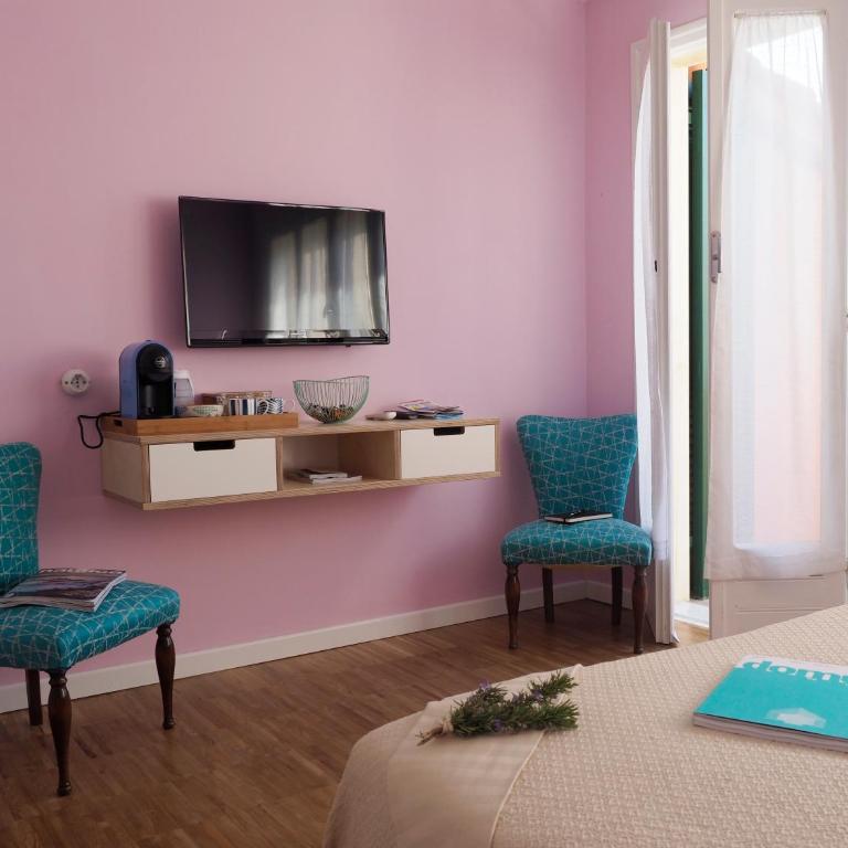 Ai Pesci Room Rental - Deluxe Doppelzimmer mit Balkon und Meerblick - 7