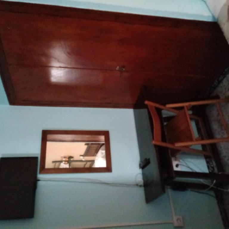 Hostal Can Marinés - Habitación cuádruple - 3