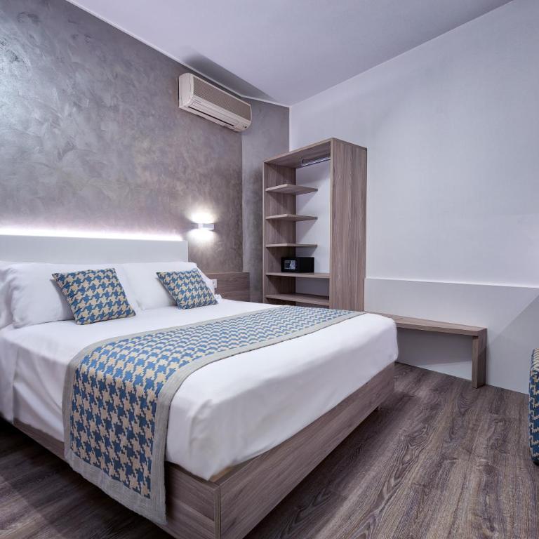 Hotel Jet - Chambre Triple avec Balcon - 3