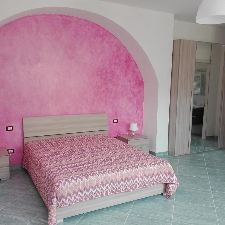 Affittacamere Villa Zelinda - Camera Matrimoniale con Letto Supplementare - 10