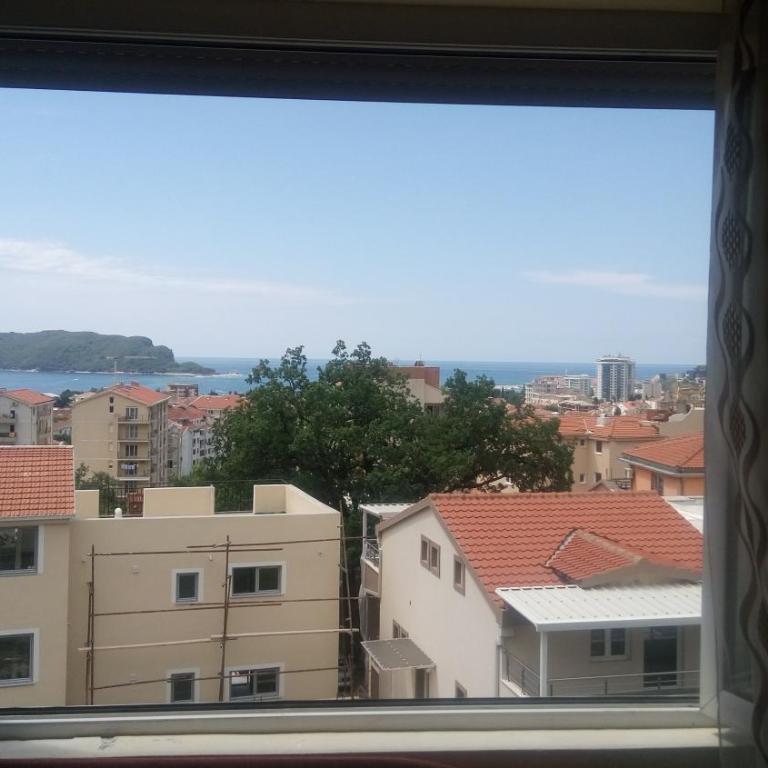 Korolev Apartment - Apartment with Sea View - 3