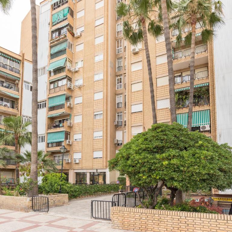 Stunning Spacious City Apartment with free parking - Apartamento - 52