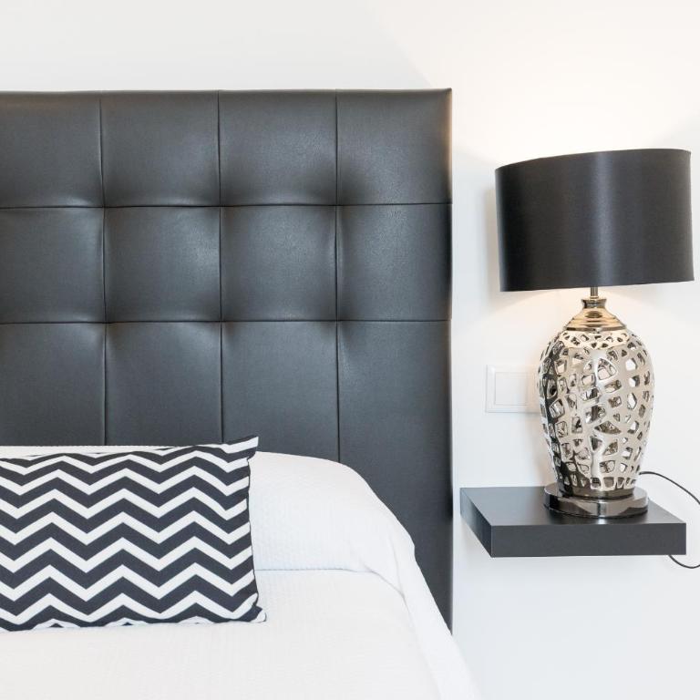 Stunning Spacious City Apartment with free parking - Apartamento - 42