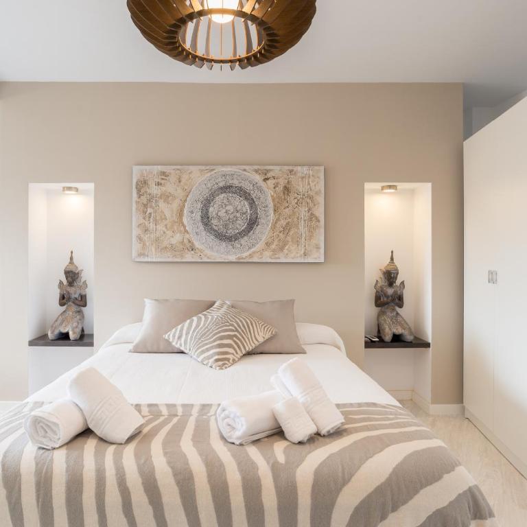 Stunning Spacious City Apartment with free parking - Apartamento - 23