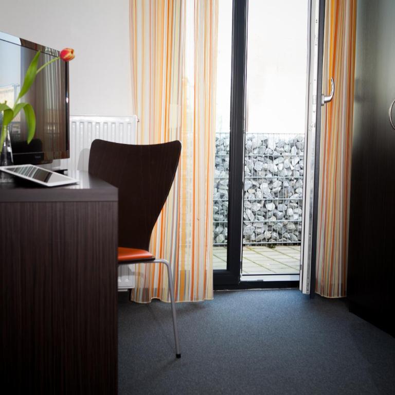 GS Hotel Mindelheim - Einzelzimmer mit Bad - 5