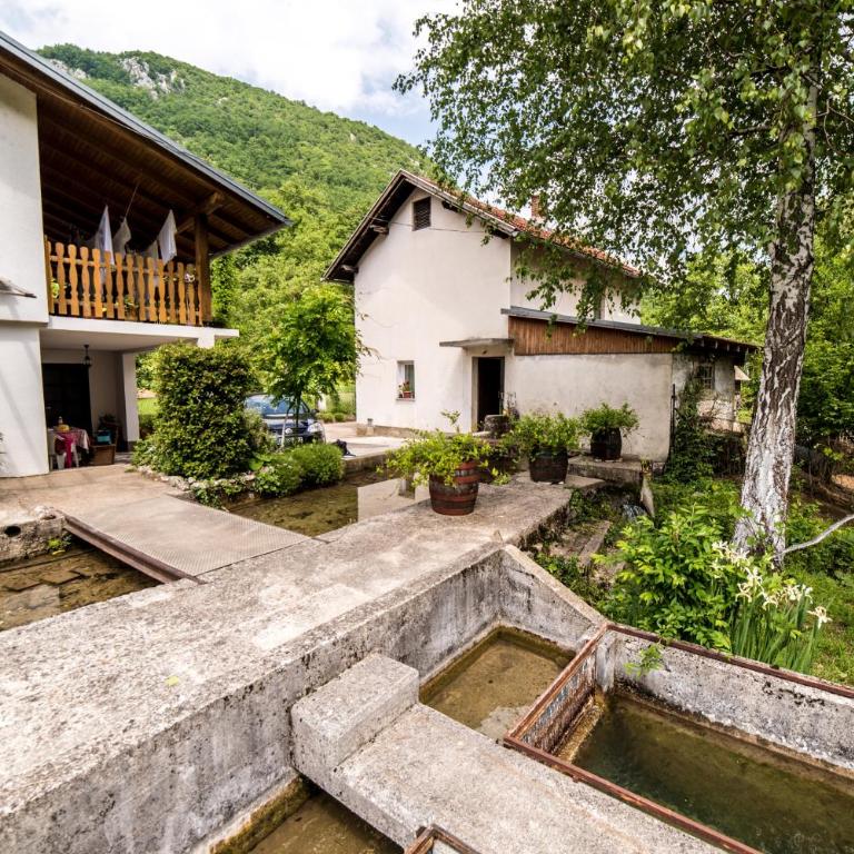 Eko House Dobrenica - Vacation Home - 1