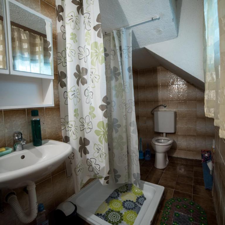 Eko House Dobrenica - Vacation Home - 34