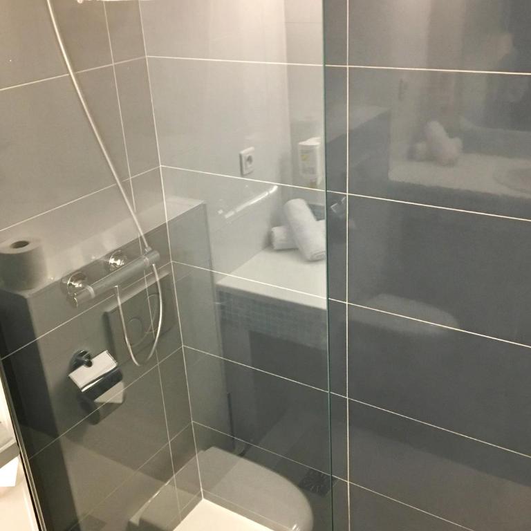 Hotel AMERIQUE - Chambre Lits Jumeaux/Double Standard - 3