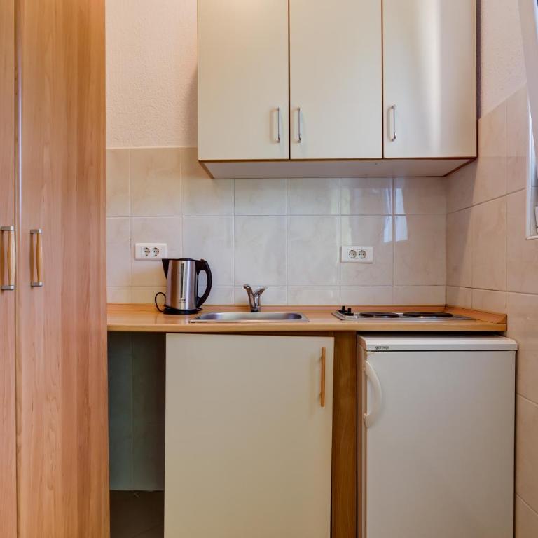 Villa Jadranka Sutomore - Studio Apartman - 5