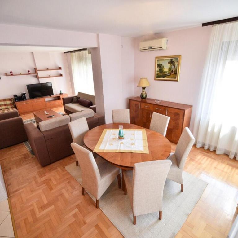 Apartman Natalija Banja Luka - Apartman sa Balkonom - 14