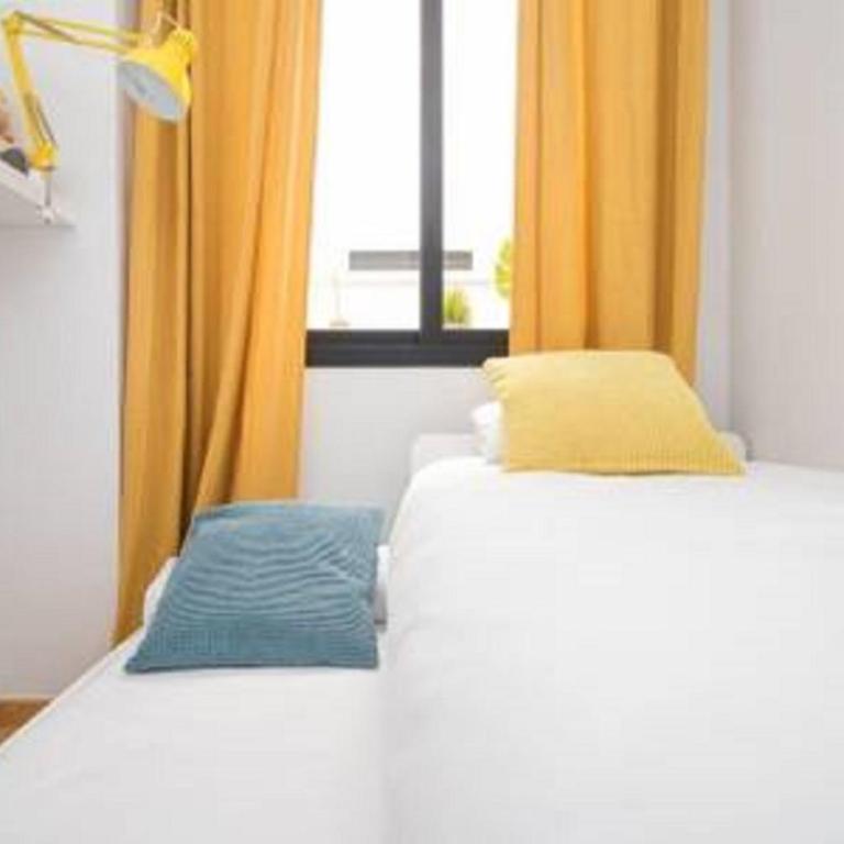 Family apartment Patio&Swimming pool in center Malaga - Apartment - 34