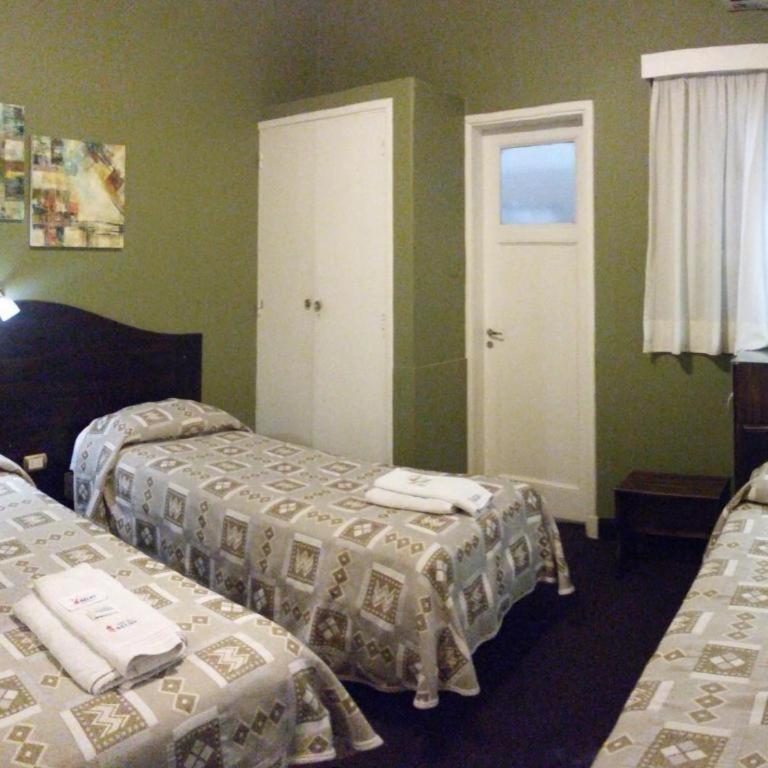 Hotel Selby - Habitación Quíntuple - 3