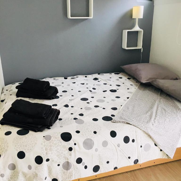 Le Californie Côte d'azur plage les pieds dans L'eau - Appartement - 11