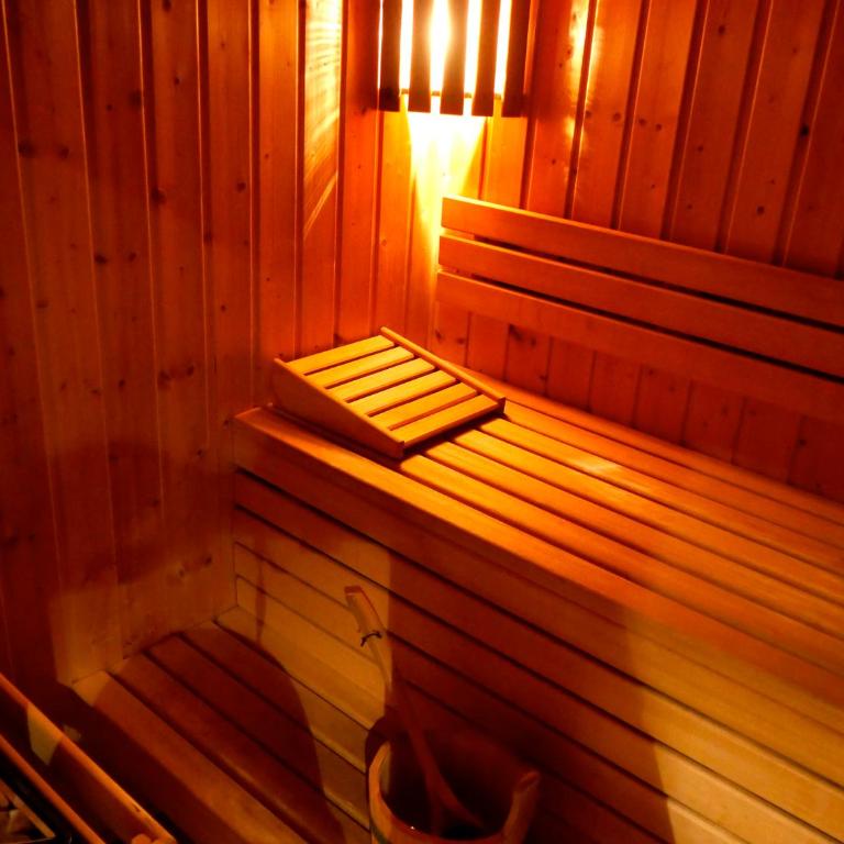 Chalet Hotel Alpaka - Chambre Économique Quadruple - Vue sur Montagne - 5