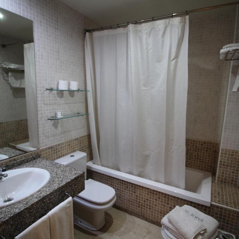 Apartaments St. Jordi Comtal - Apartamento de 2 dormitorios (4 adultos) - 15