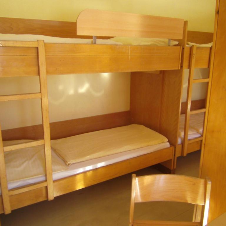 Jugend- und Familiengästehaus Heiligenblut - Bett im Frauenschlafsaal mit 4 Betten - 23