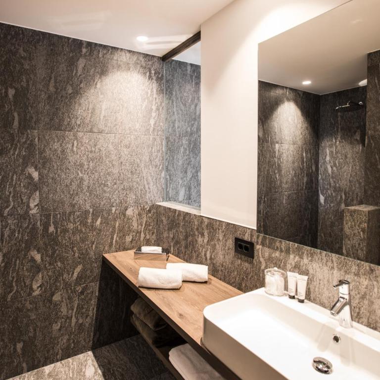 Hotel Bad Fallenbach - Suite con Balcone - 1