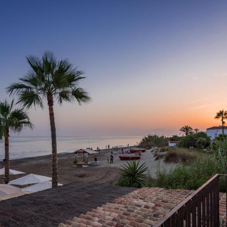 The Residence by the Beach House Marbella - Suite con cama extragrande y vistas al mar - 2