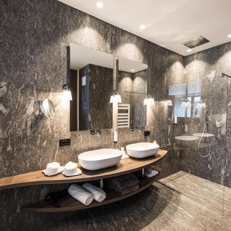 Hotel Bad Fallenbach - Suite Deluxe con Vasca Idromassaggio - 6