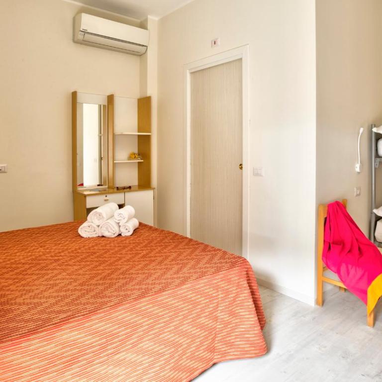 Hotel Clara - Camera Quadrupla Standard - 1