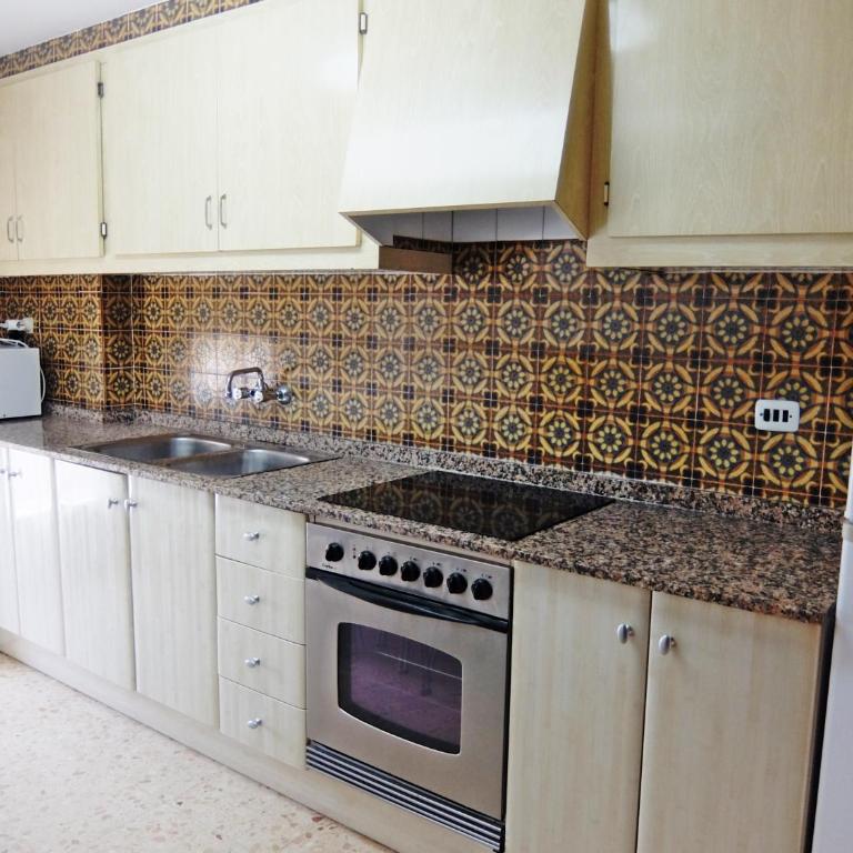 ROMA 7 - Alquiler solo Familias - Apartamento - 30
