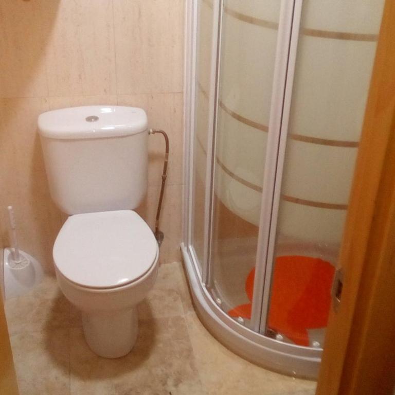 Habitaciones privadas Alicante centro - Double Room with Private Bathroom - 16